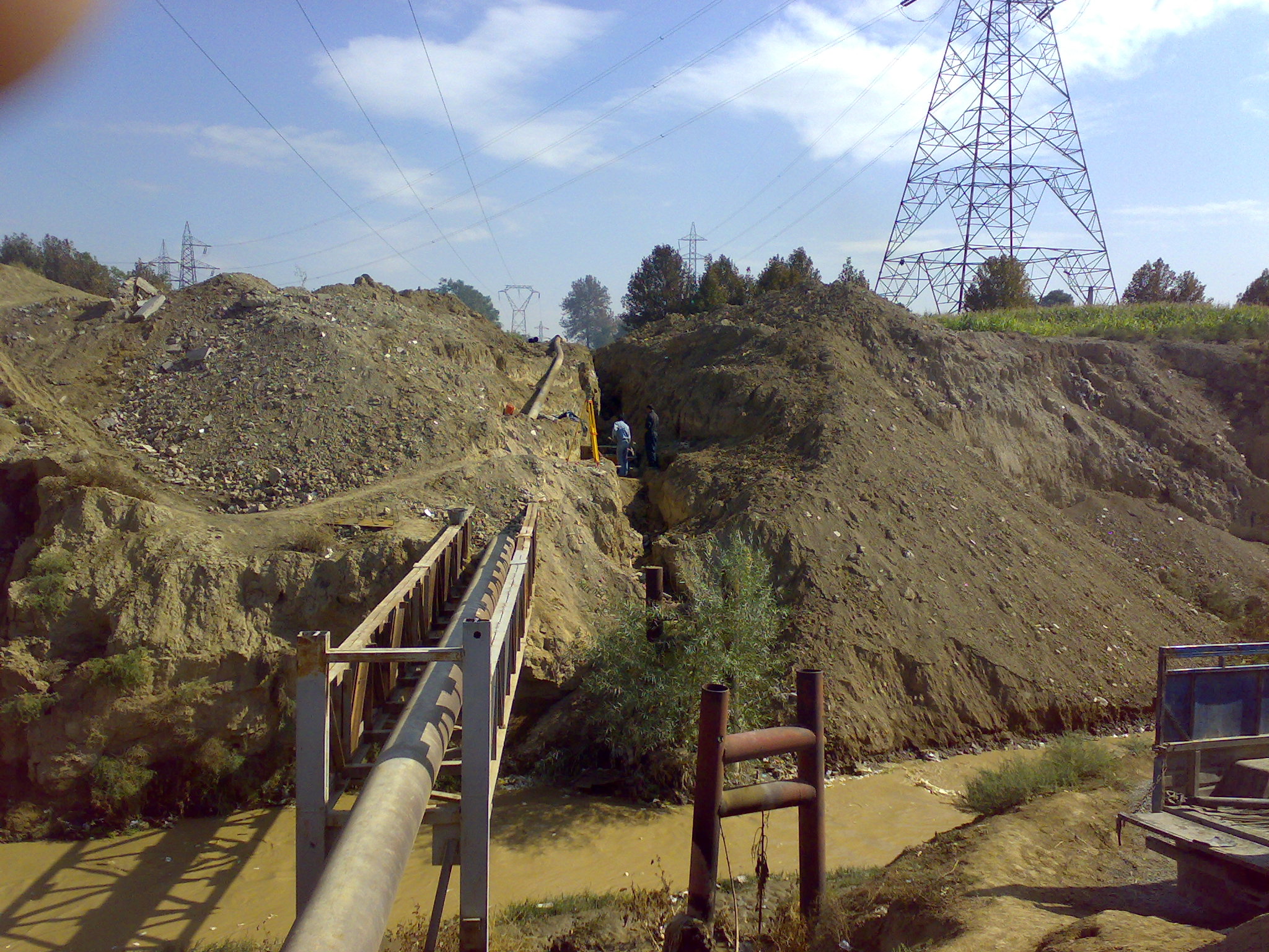 Construction of Ray/Karaj transmission line and Karaj transmission line/Montager Qaim power plant